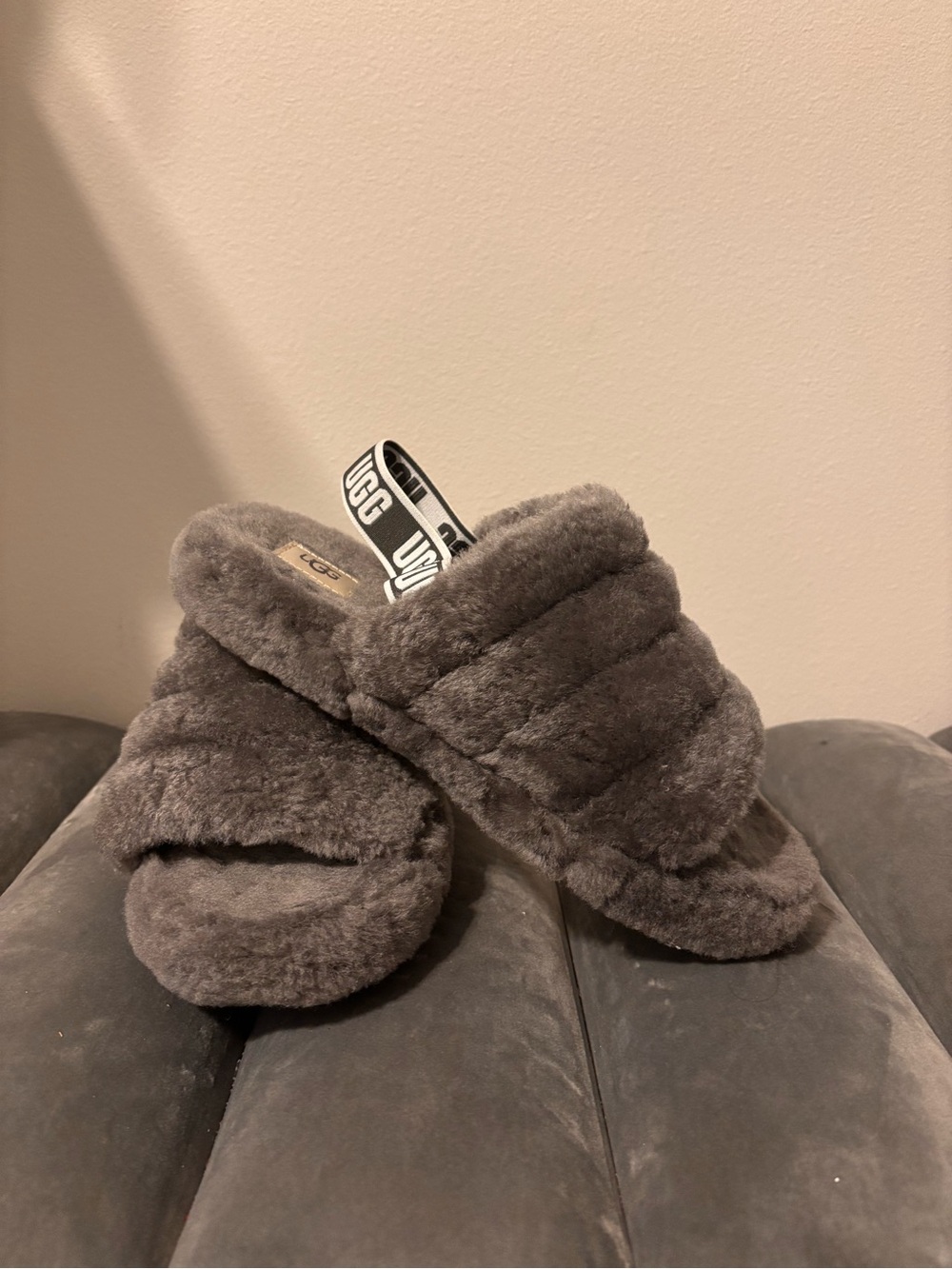 UGG Women's Plush Slide Sandals with Branded Heel Strap - Charcoal